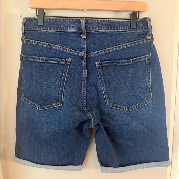Old Navy Women's Blue Jean Shorts 12 - Picture 2 of 9